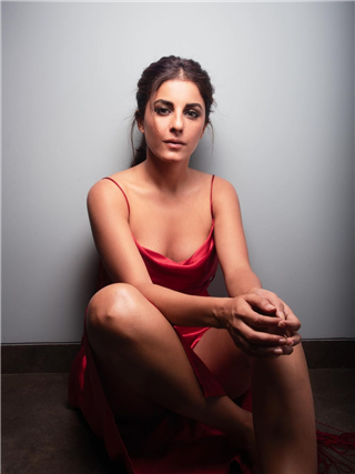 'मिर्जापुर 3' की माधुरी भाभी का जलवा, ग्लैमरस लुक से उड़ाए होश - Hindi News | 'मिर्जापुर 3' की माधुरी भाभी का जलवा, ग्लैमरस लुक से उड़ाए होश | Latest Photos at Lokmatnews.in